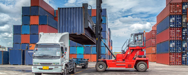 貨物運輸保險應該由誰來購買？