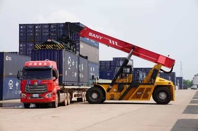 中老鐵路老撾段貨運量穩步增長，上半年發送貨物300萬噸